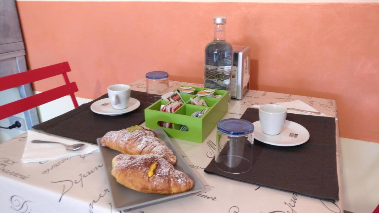 Caicai Bed And Breakfast Saluzzo Exterior photo